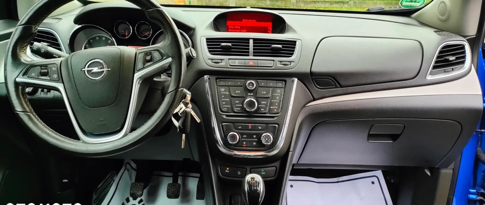 Opel Mokka cena 42900 przebieg: 201000, rok produkcji 2013 z Staszów małe 562